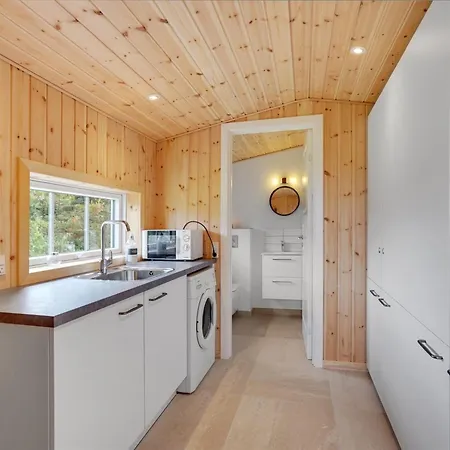 Holiday home Stefana - 200m From The Sea By Interhome