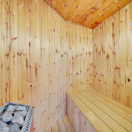 Stefana - 200m From The Sea By Interhome *